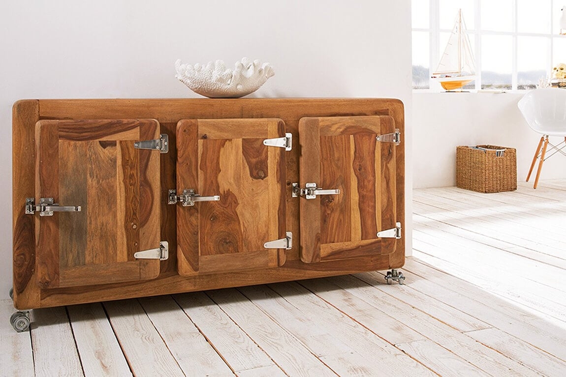 Sideboard aus Sheeshamholz