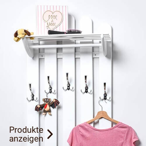 weiße Garderobe für Jugendliche