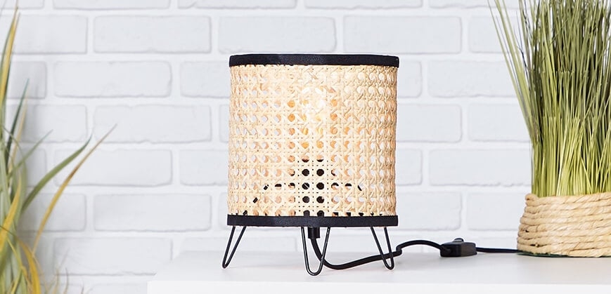 Lampe aus Wiener Geflecht