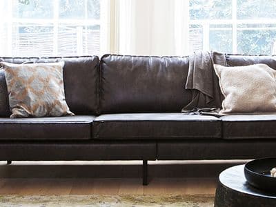 Die richtige Pflege für dein Ledersofa