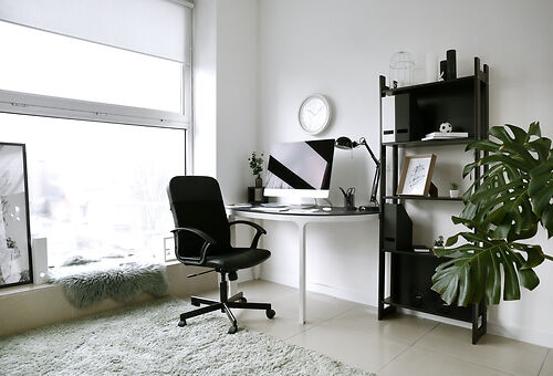 Schwarzer Chefsessel